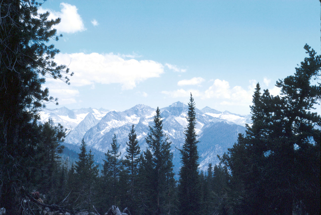 s70_14.jpg 