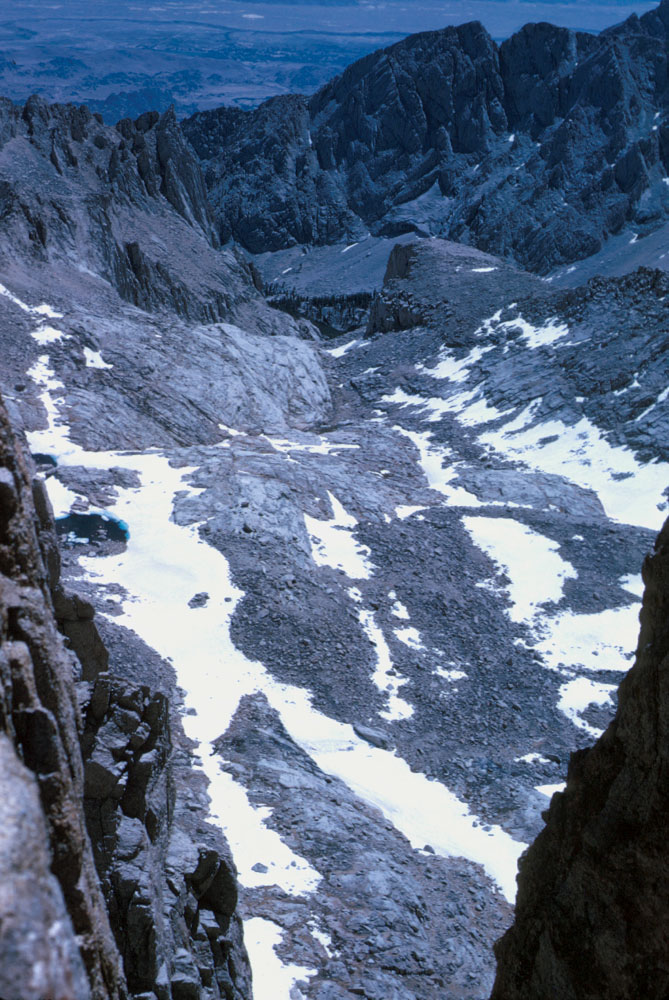 s70_77.jpg (90704 bytes)