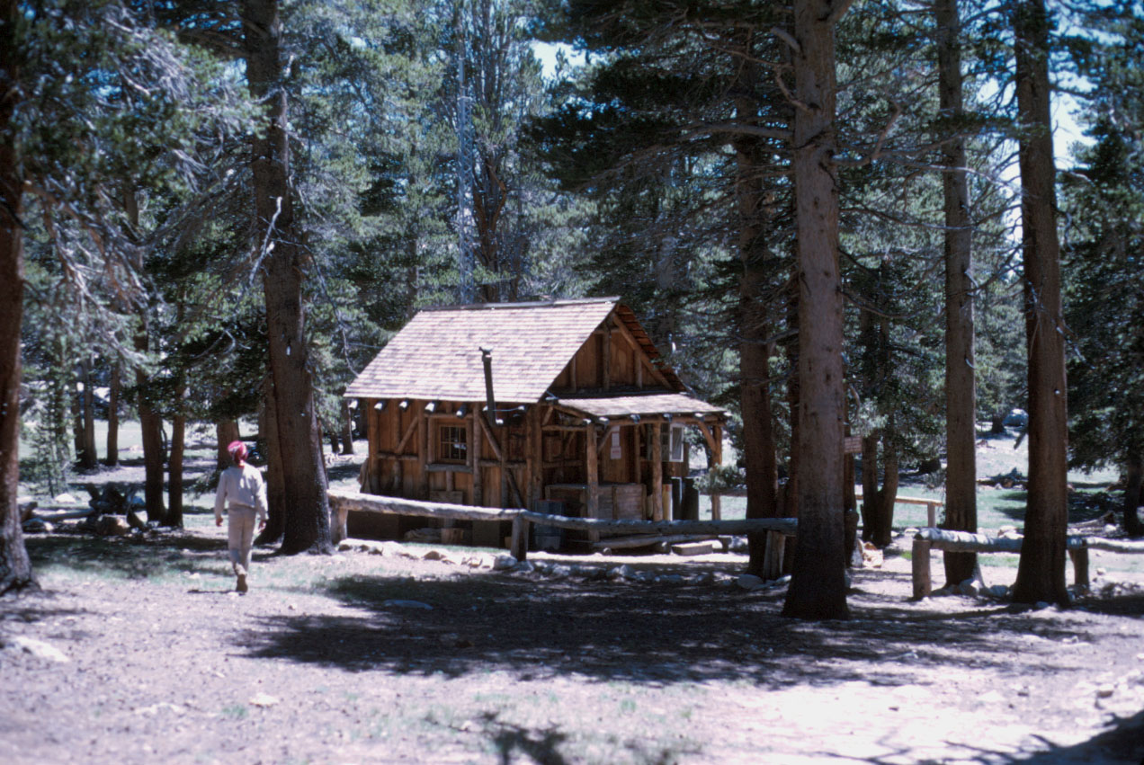 s70_94.jpg (152192 bytes)