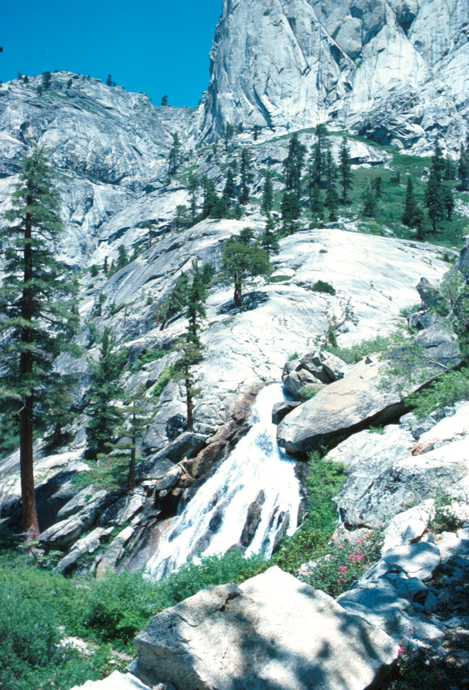 s70_17.jpg 