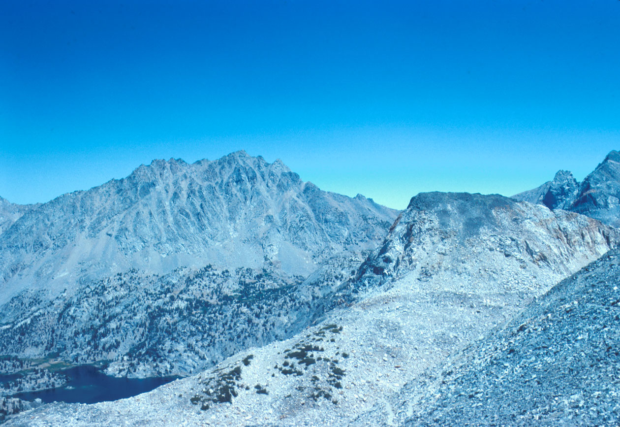 s70_9.jpg 