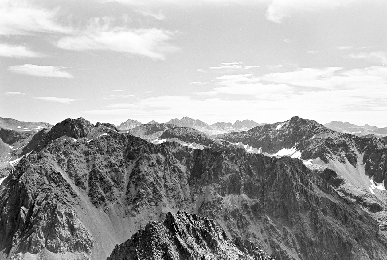 s70_41.jpg (97499 bytes)