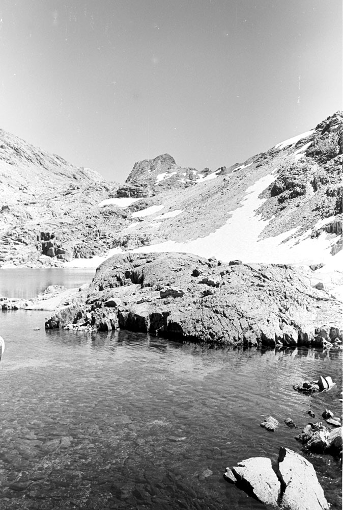 s70_45.jpg (96441 bytes)