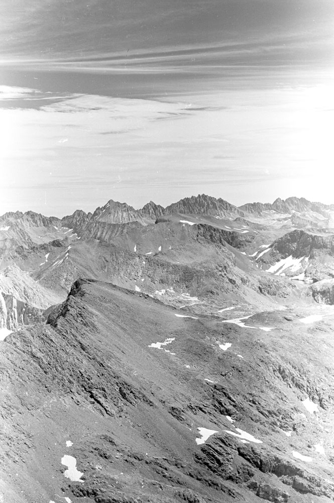 s70_55.jpg (119620 bytes)