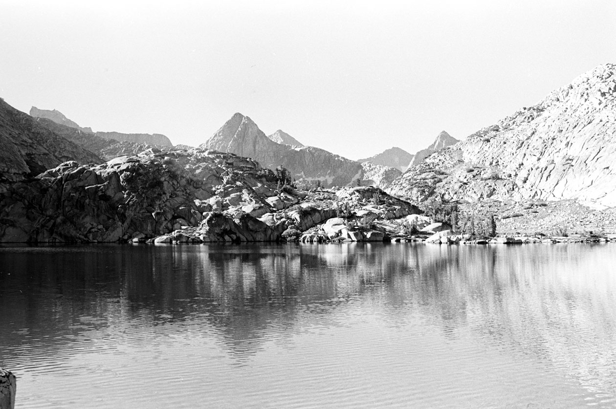 s70_80.jpg (130010 bytes)