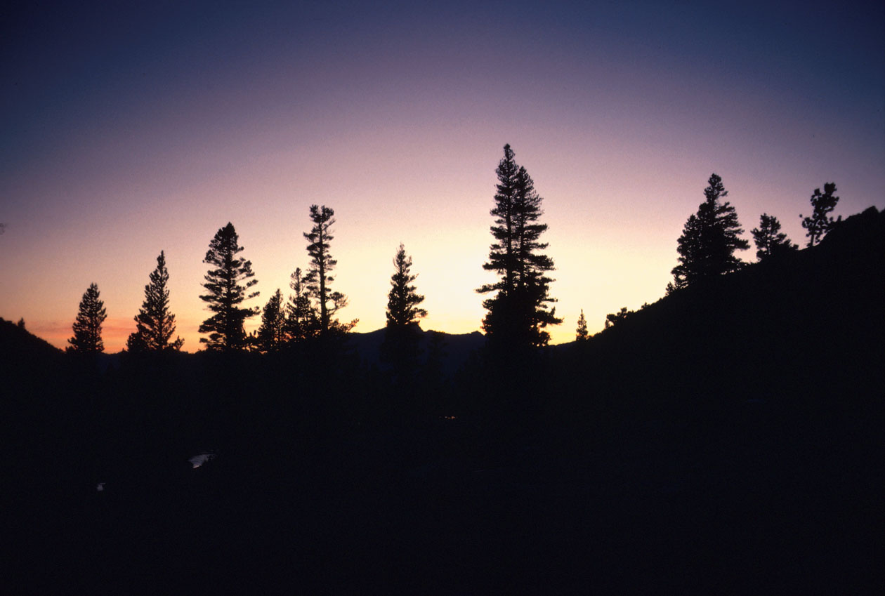 s70_52.jpg (77304 bytes)