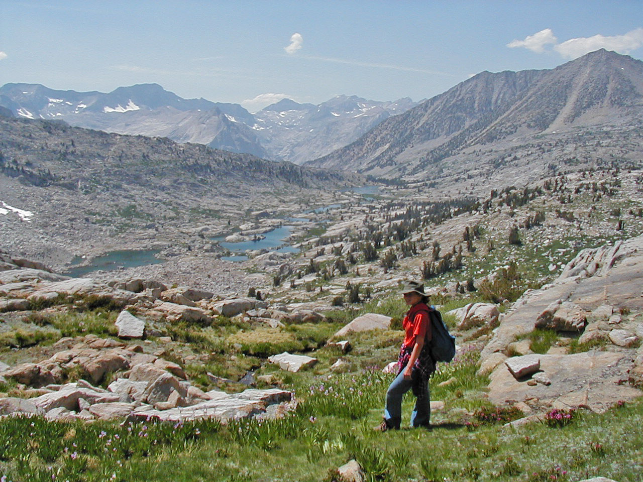 s70_23.jpg (96802 bytes)