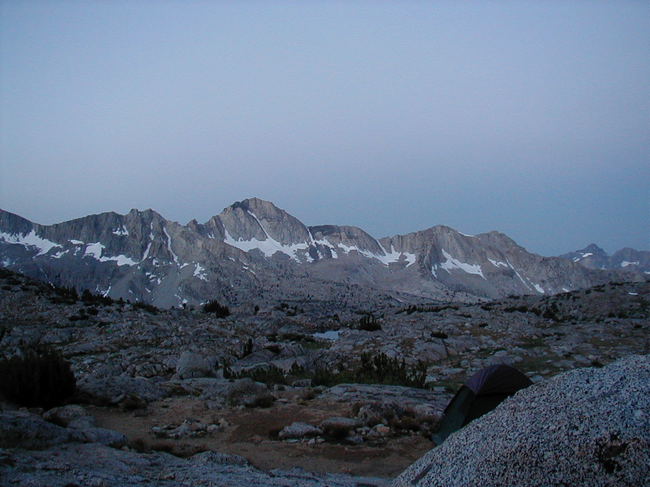 s70_29.jpg (99346 bytes)